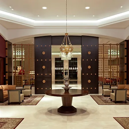 Szálloda Jw Marriott 5*