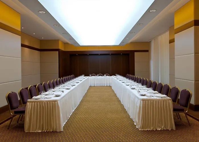 Jw Marriott מלון