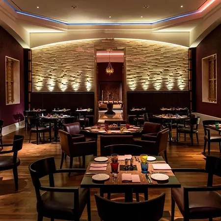 Jw Marriott Hotell 5*