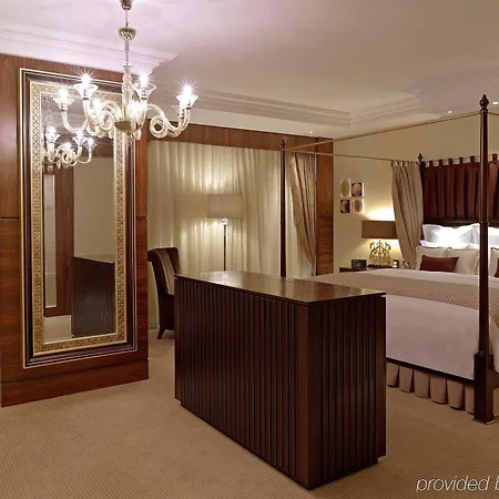 Jw Marriott Hotell 5*